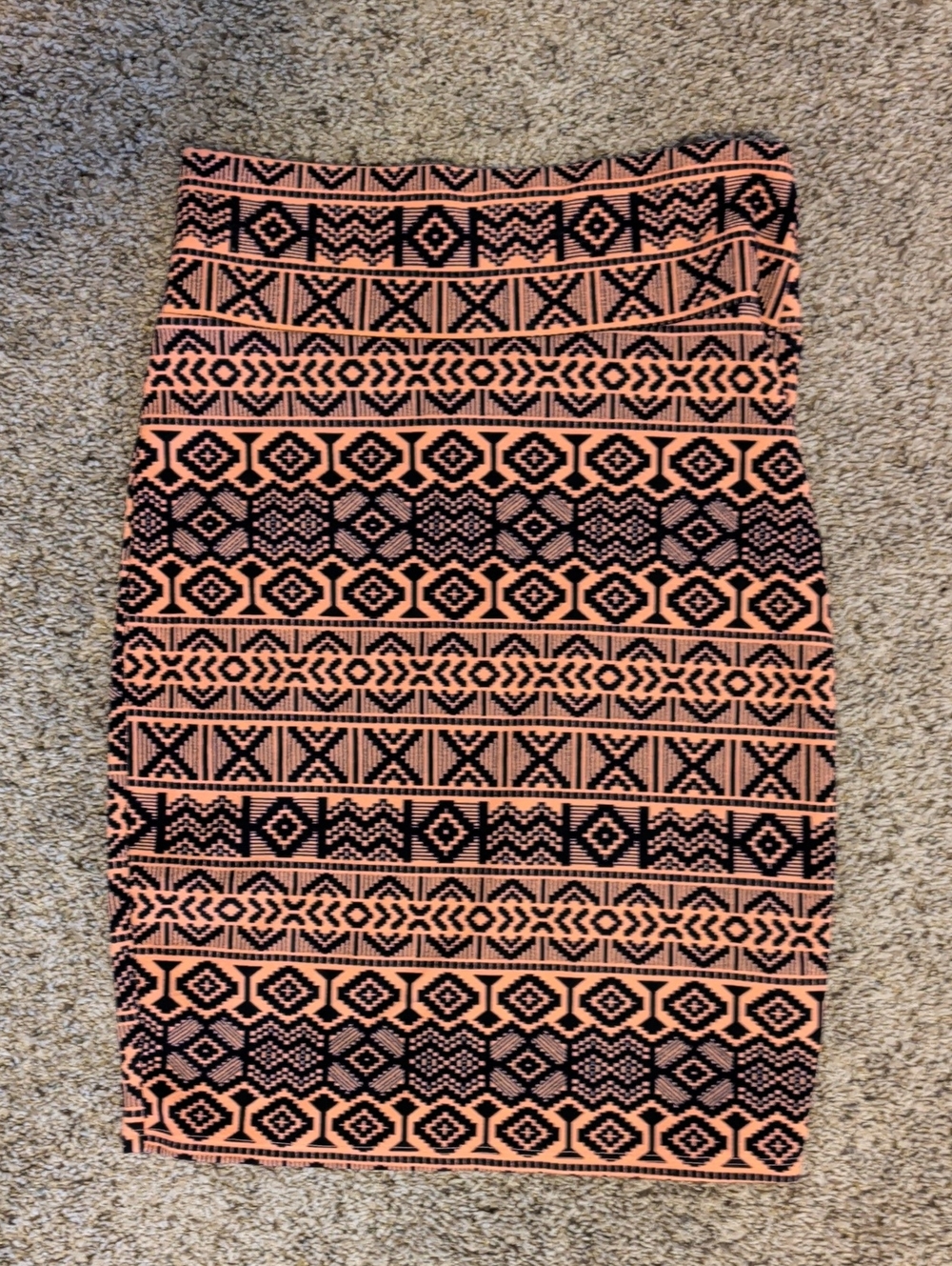LuLaRoe Black and Pink Geometric Pencil Skirt